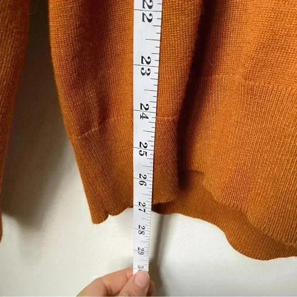 Treasure & Bond Burnt Orange V-Neck Cashmere Blend Sweater, Size M - Picture 11 of 11